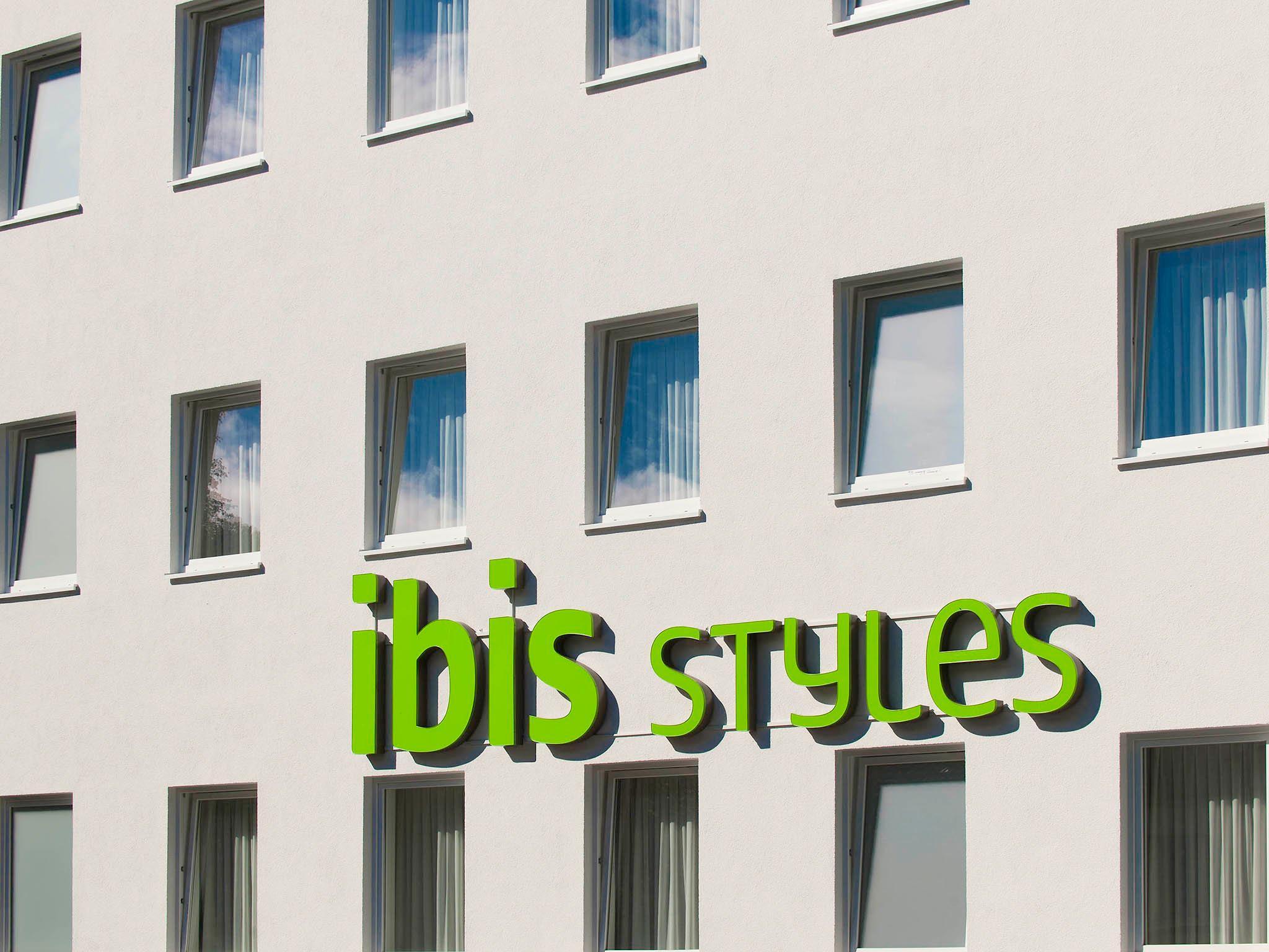 Hotel Ibis Styles Arnsberg Sauerland Exterior foto